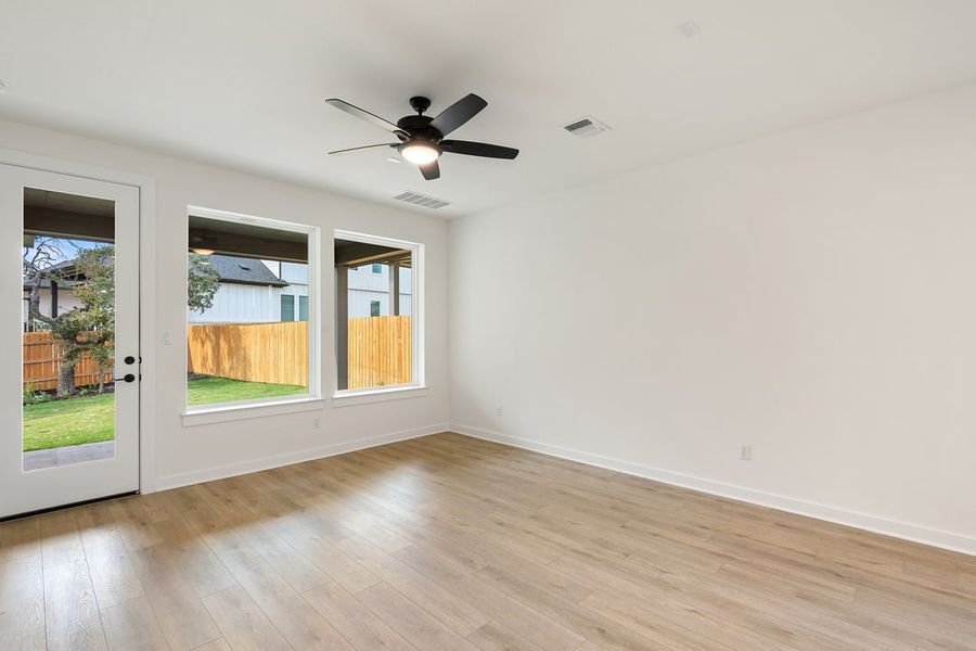 Spacious, unfurnished interior of a new home in Terrace Collection at Heritage, Dripping Springs (Image 32).