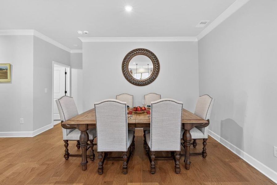 Furnished interior view inside a new home in Del Webb Chateau Elan, Hoschton (Image 32). Furnished interior view inside a new home in Del Webb Chateau Elan, Hoschton (Image 32).