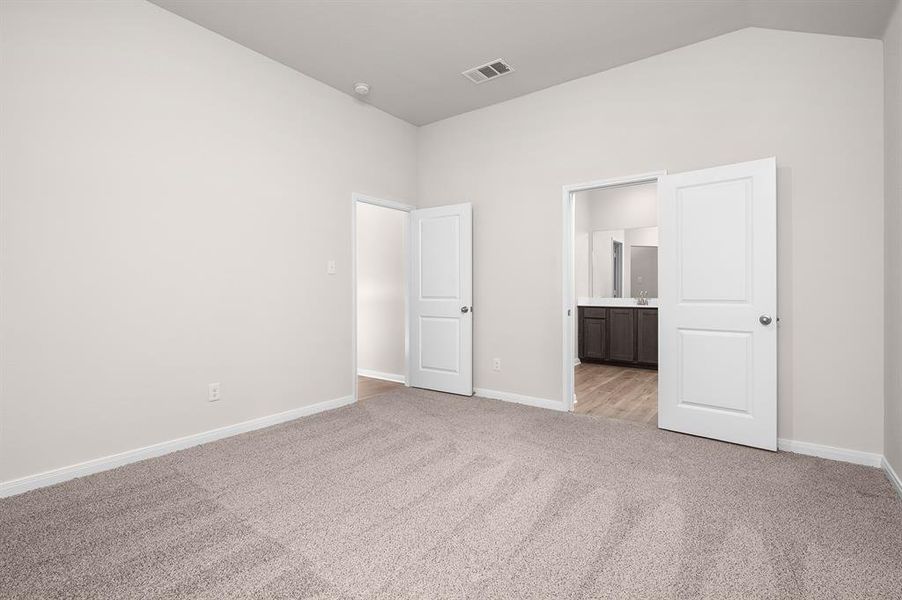 Spacious, unfurnished interior of a new home in Creekside Estates, Terrell (Image 4). Spacious, unfurnished interior of a new home in Creekside Estates, Terrell (Image 4).