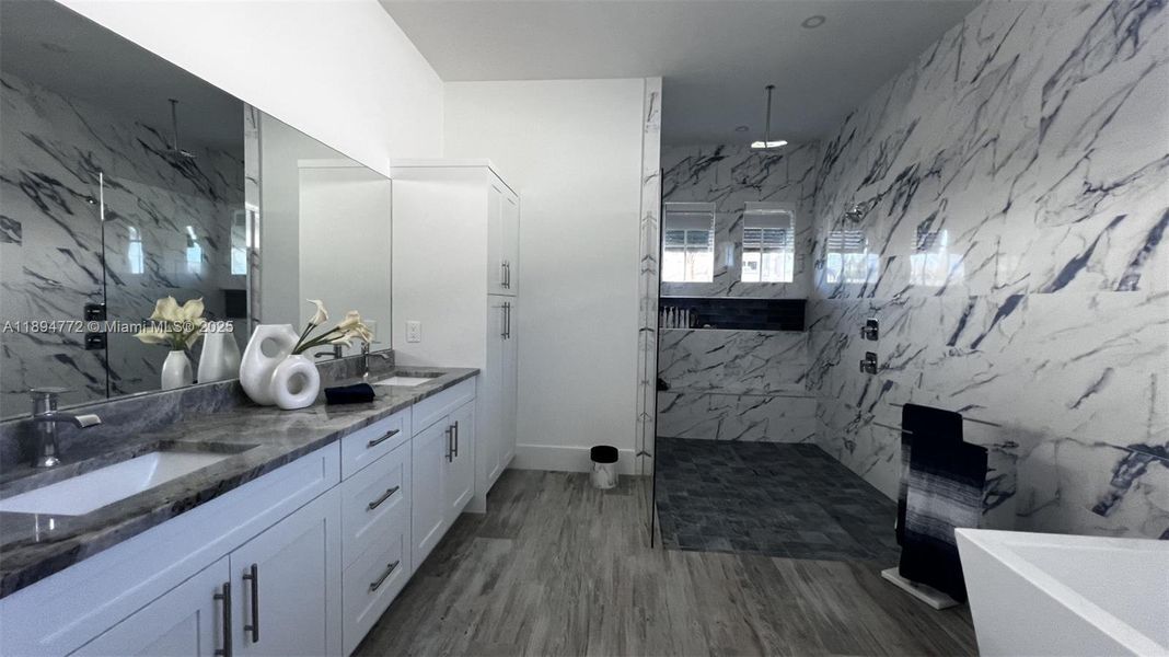 Furnished interior view inside a new home in , Marco Island (Image 7).