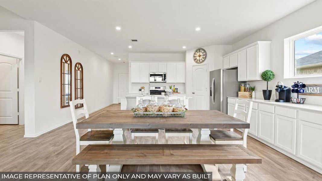 Image 9 of a home in Medina.