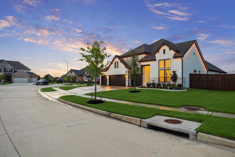 A view of the cul-de-sac A view of the cul-de-sac