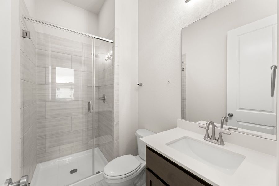 Furnished interior view inside a new home in Nelson Lake Estates, Rockwall (Image 14).