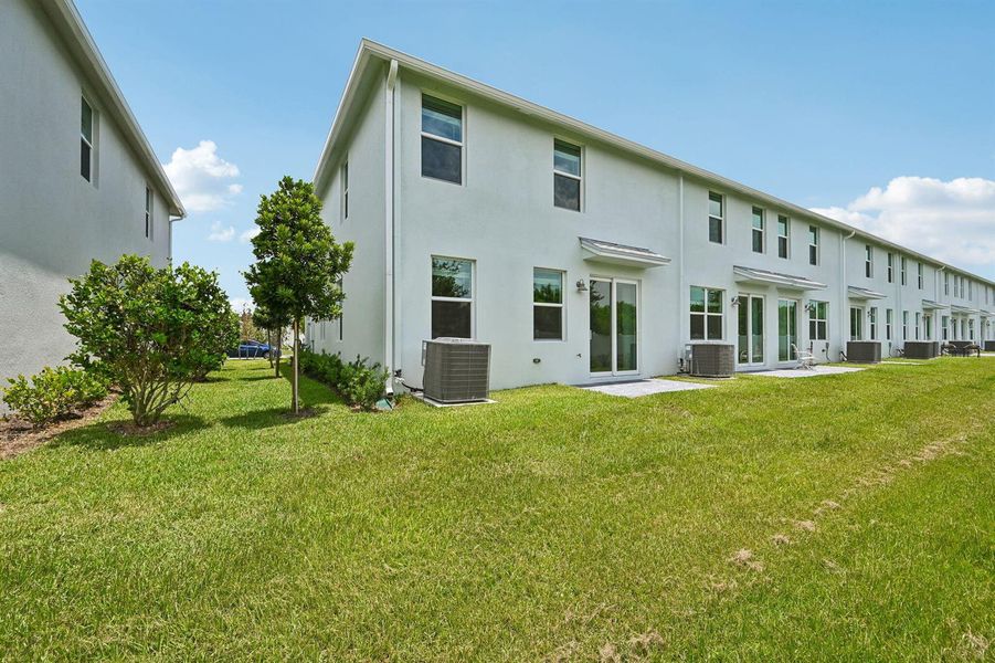 608 Salisbury Cir Fort Pierce FL (32) 608 Salisbury Cir Fort Pierce FL (32)