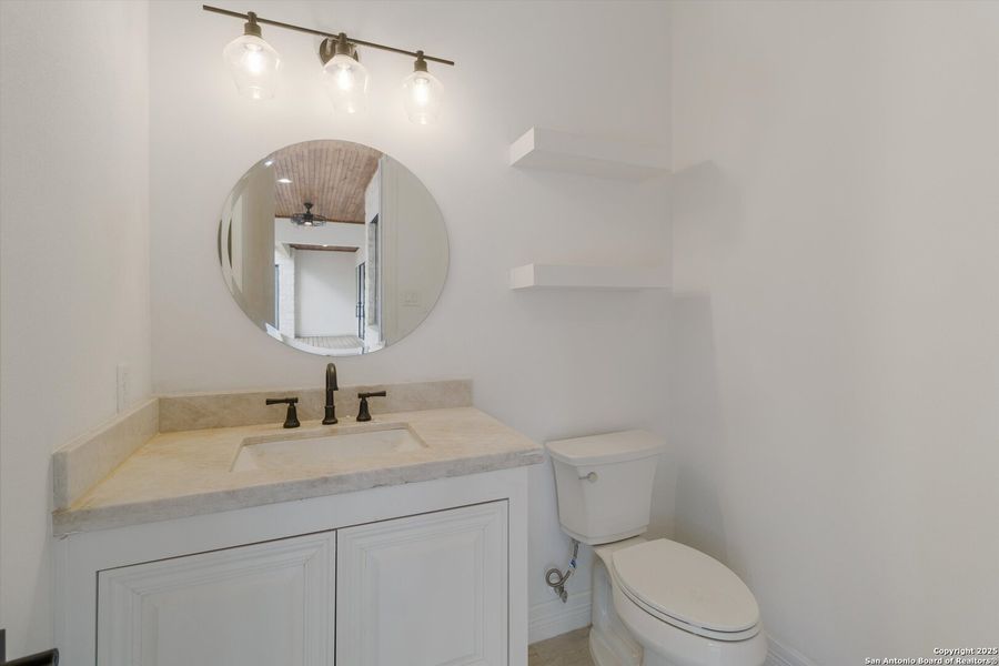 Furnished interior view inside a new home in , Bulverde (Image 9). Furnished interior view inside a new home in , Bulverde (Image 9).