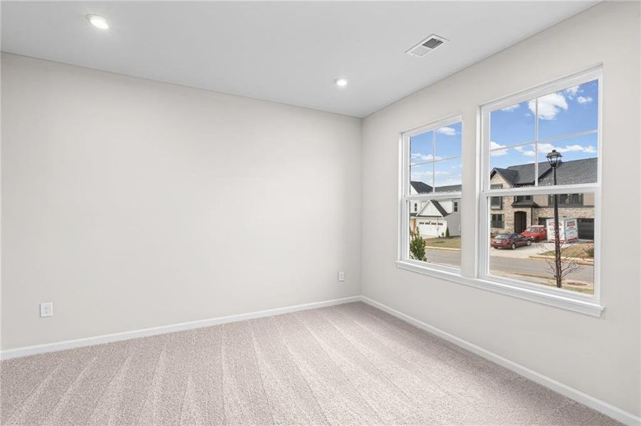 Spacious, unfurnished interior of a new home in Twin Lakes, Hoschton (Image 20). Spacious, unfurnished interior of a new home in Twin Lakes, Hoschton (Image 20).