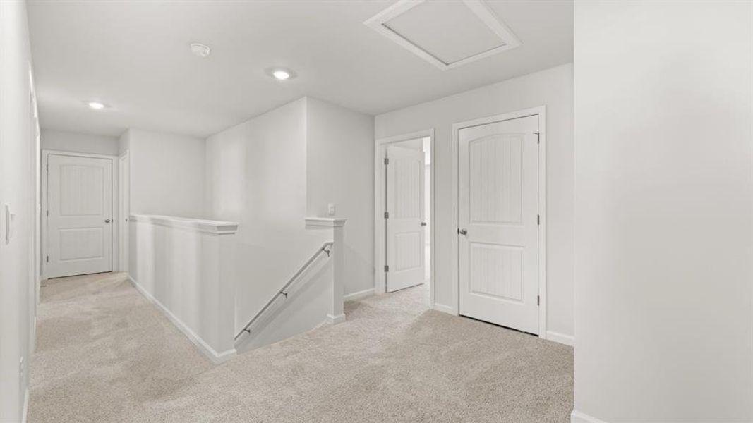Spacious, unfurnished interior of a new home in Braselton Village, Braselton (Image 21).