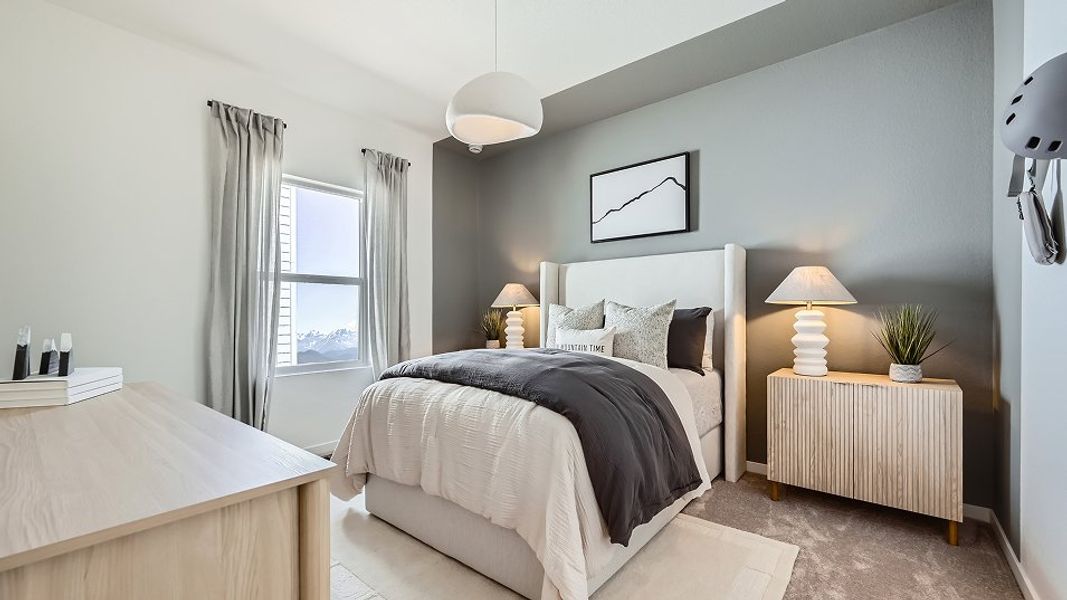 041025 1974 Graham Bed3 F1 Base2