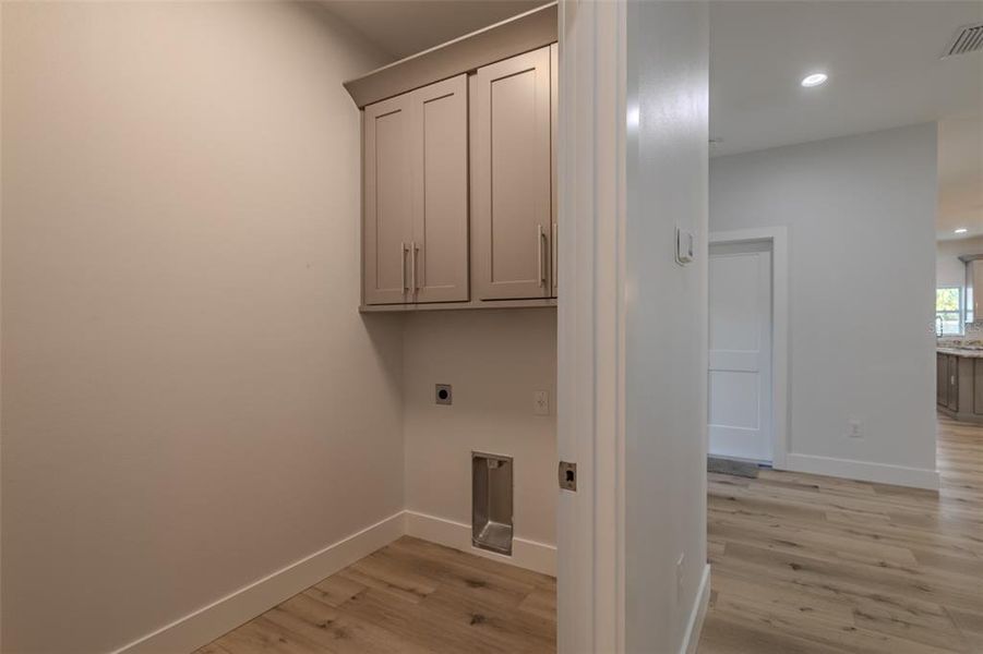 Spacious, unfurnished interior of a new home in , New Port Richey (Image 20).