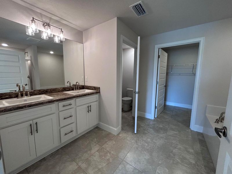 Furnished interior view inside a new home in Waterstone Villas, Fort Pierce (Image 10). Furnished interior view inside a new home in Waterstone Villas, Fort Pierce (Image 10).