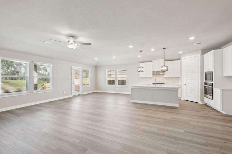 Photo is not of the actual home, but is an inspirational photo of builder’s model home and may depict options, furnishings, and/or decorator features that are not included