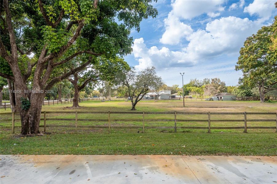 Natural landscape and outdoor views near in Southwest Ranches (Image 48). Natural landscape and outdoor views near in Southwest Ranches (Image 48).