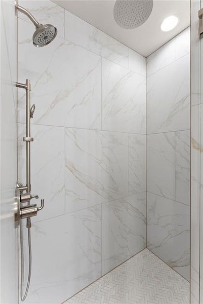 Close-up of interior finishes inside a home in , Baldwin (Image 23).