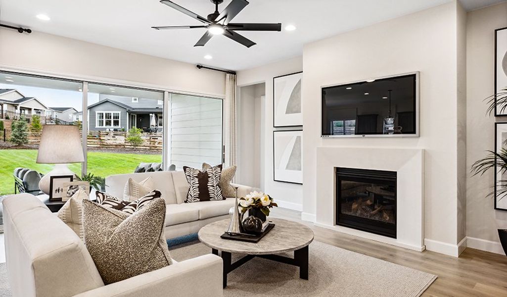 Pinecrest-DEN-TheAuroraHighlands Great Room