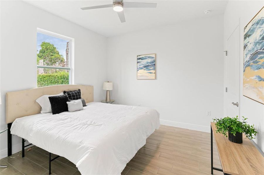 Furnished interior view inside a new home in , Kissimmee (Image 15).