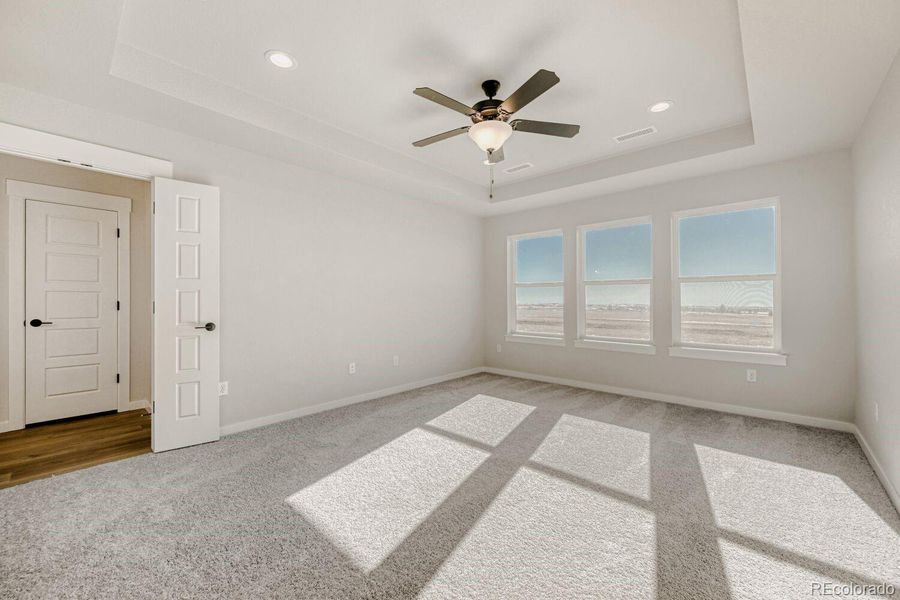 Spacious, unfurnished interior of a new home in Sterling Ridge in Sterling, Colorado Springs (Image 14). Spacious, unfurnished interior of a new home in Sterling Ridge in Sterling, Colorado Springs (Image 14).