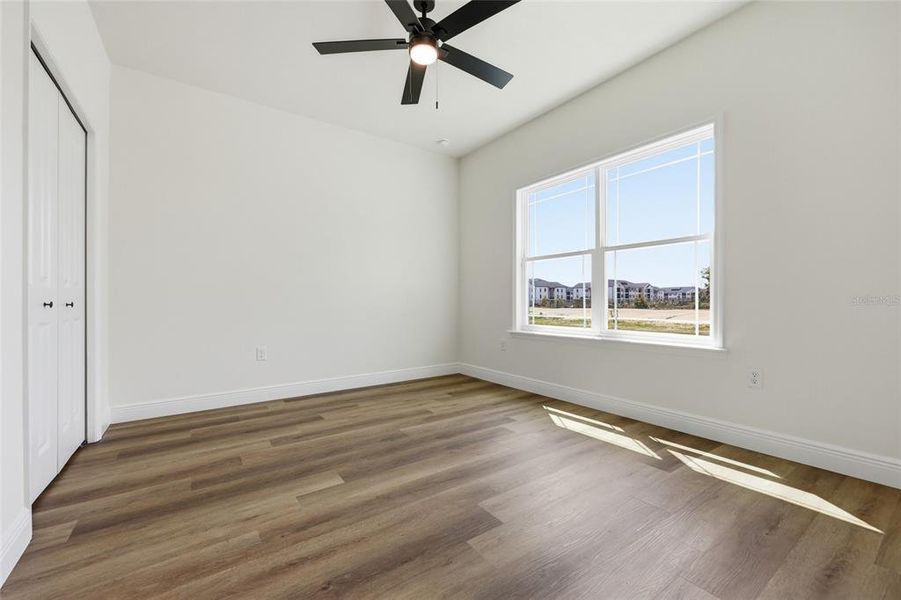 Spacious, unfurnished interior of a new home in Grand Oaks, Gainesville (Image 24).