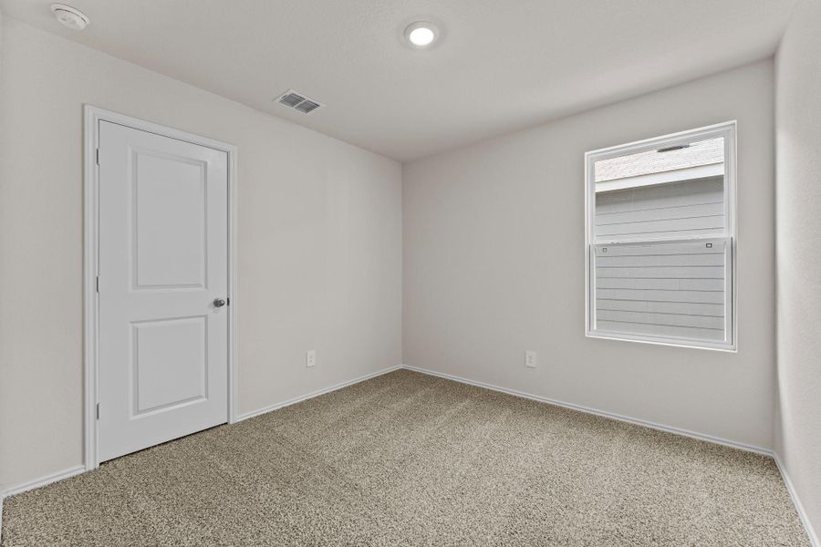Spacious, unfurnished interior of a new home in Sunset Oaks, Maxwell (Image 13). Spacious, unfurnished interior of a new home in Sunset Oaks, Maxwell (Image 13).