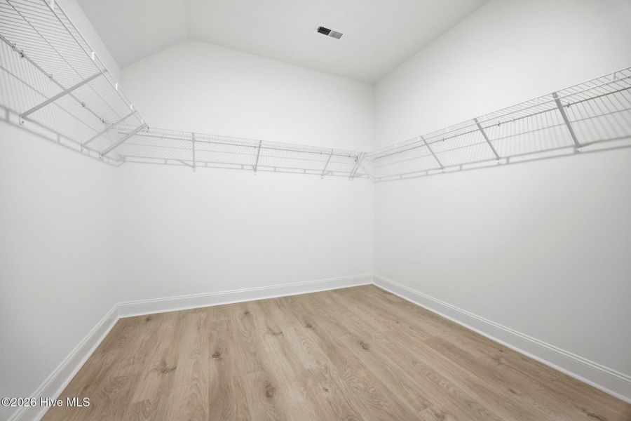 Spacious, unfurnished interior of a new home in Legacy Lakes, Aberdeen (Image 26).