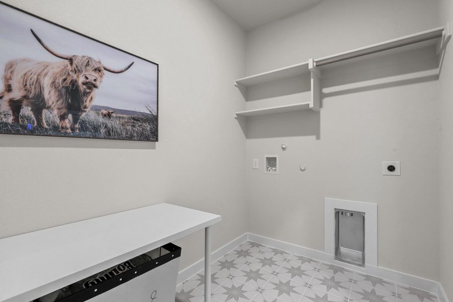 Spacious, unfurnished interior of a new home in Arbor Oaks, Boyd (Image 23). Spacious, unfurnished interior of a new home in Arbor Oaks, Boyd (Image 23).