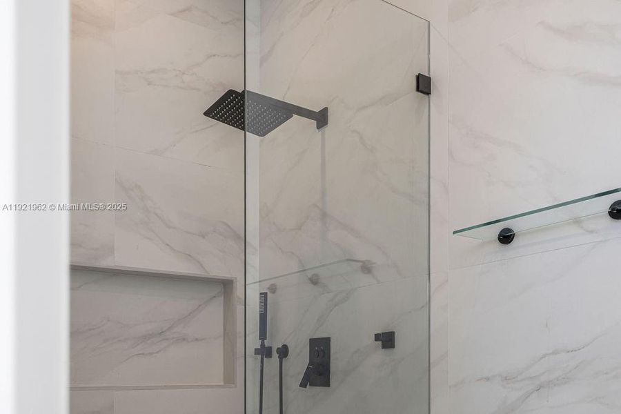 Close-up of interior finishes inside a home in , Fort Lauderdale (Image 20).