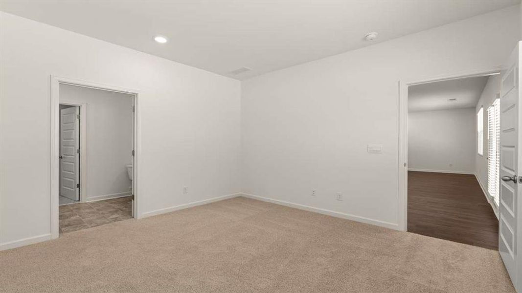 Spacious, unfurnished interior of a new home in Champion's Run, Lithonia (Image 26).