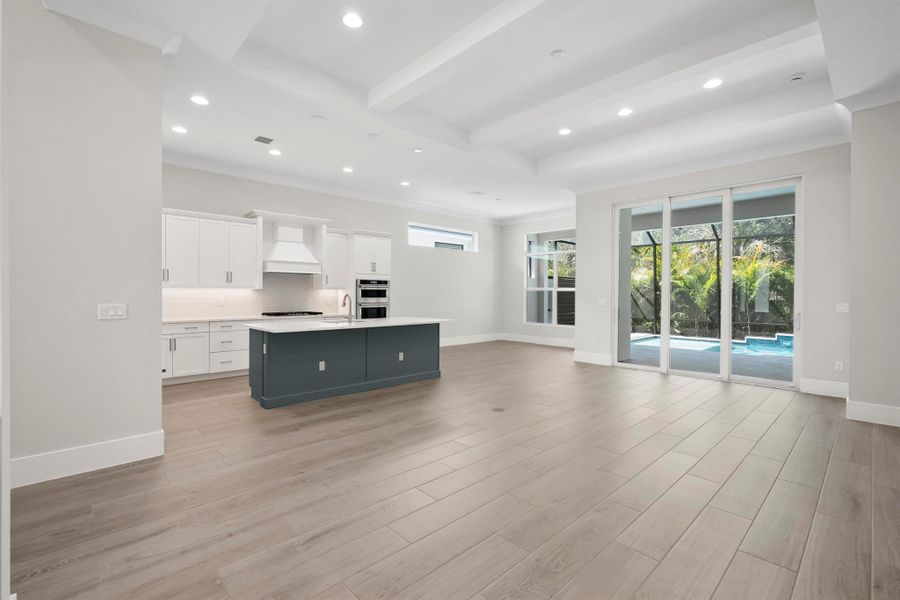 Image 15 of a home in Lucaya Pointe. Image 15 of a home in Lucaya Pointe.