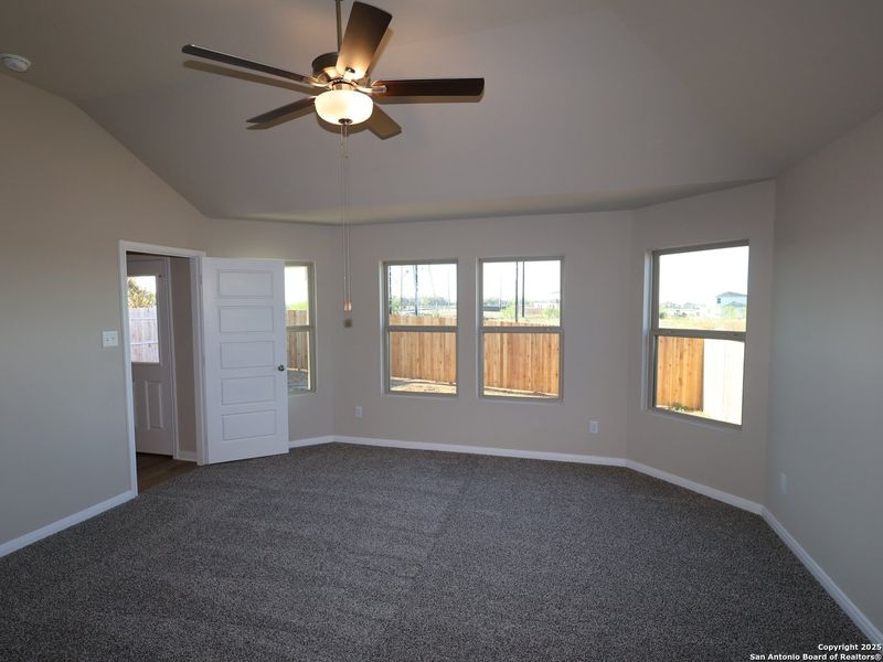 Spacious, unfurnished interior of a new home in Agave, San Antonio (Image 20). Spacious, unfurnished interior of a new home in Agave, San Antonio (Image 20).