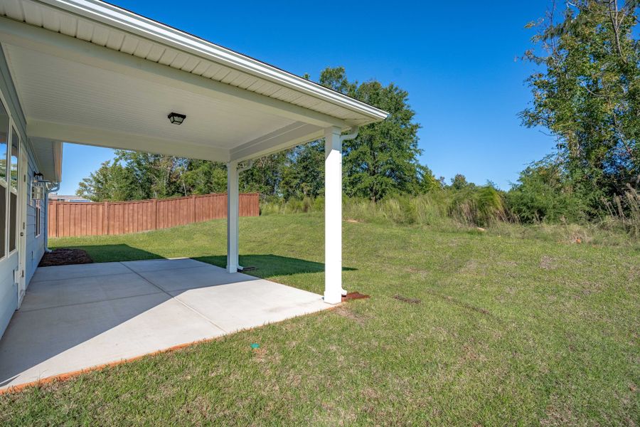 Exterior details and patio area of a home in Carriage Estates, Lexington (Image 3).