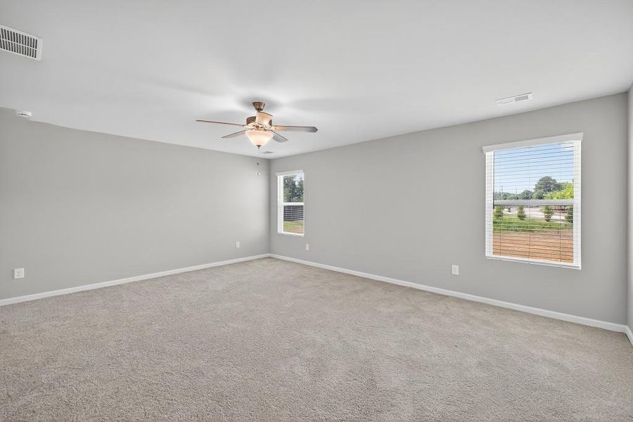 Spacious, unfurnished interior of a new home in , Douglasville (Image 28).