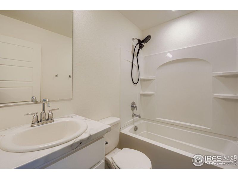 Shared Upstairs Bathroom Shared Upstairs Bathroom