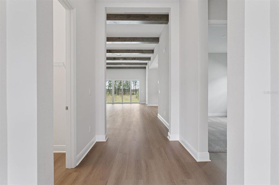 Spacious, unfurnished interior of a new home in Two Rivers, Zephyrhills (Image 20).