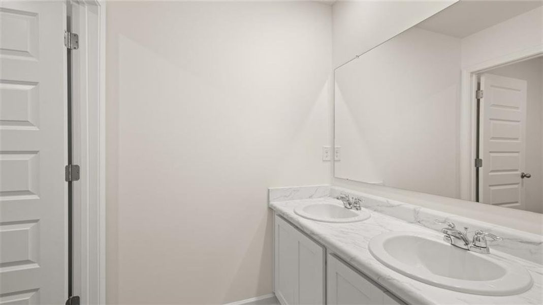 Furnished interior view inside a new home in Poplar Preserve, Newnan (Image 16).