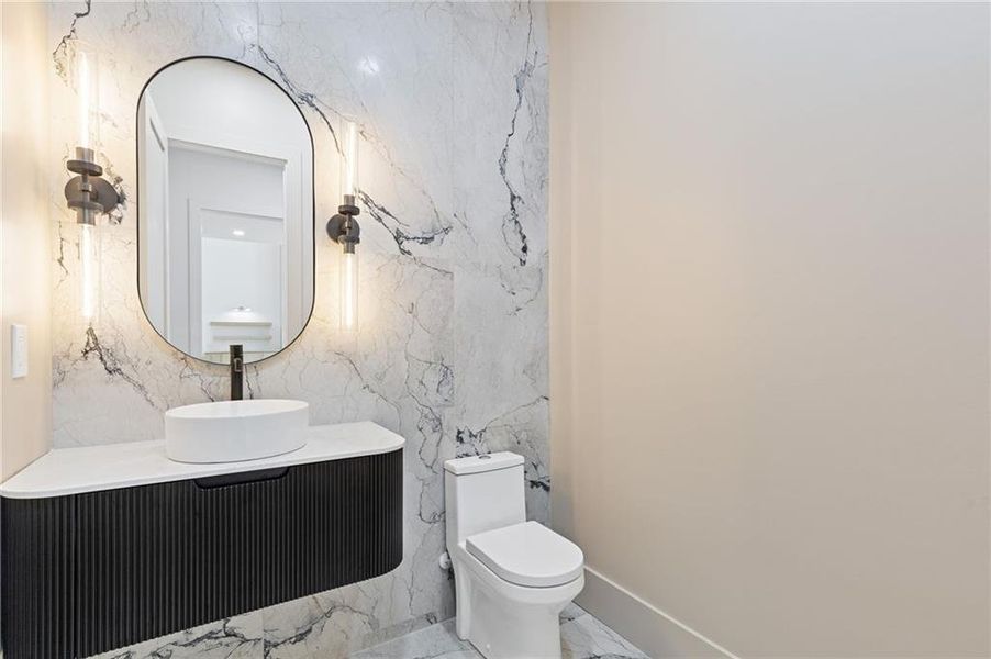 Furnished interior view inside a new home in , Lilburn (Image 39).