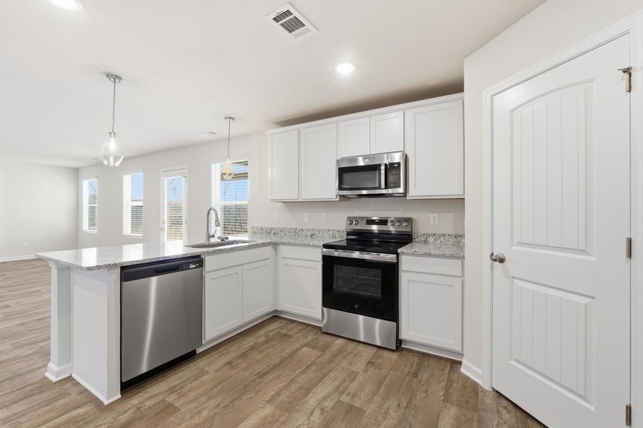 Hogansville, GA New Home.  - Slide 3