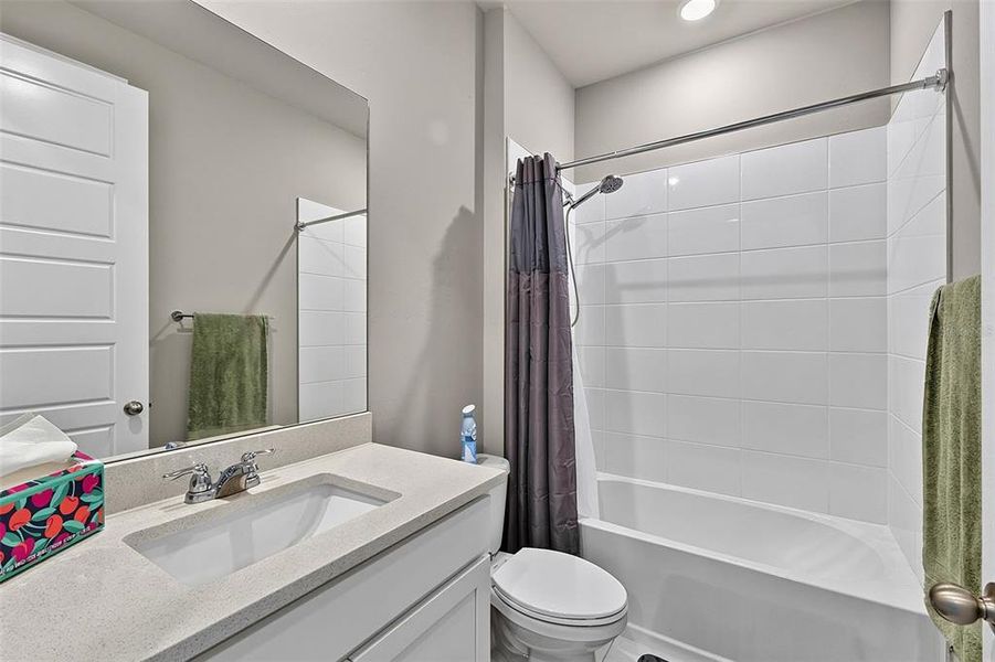 Furnished interior view inside a new home in , Punta Gorda (Image 14). Furnished interior view inside a new home in , Punta Gorda (Image 14).