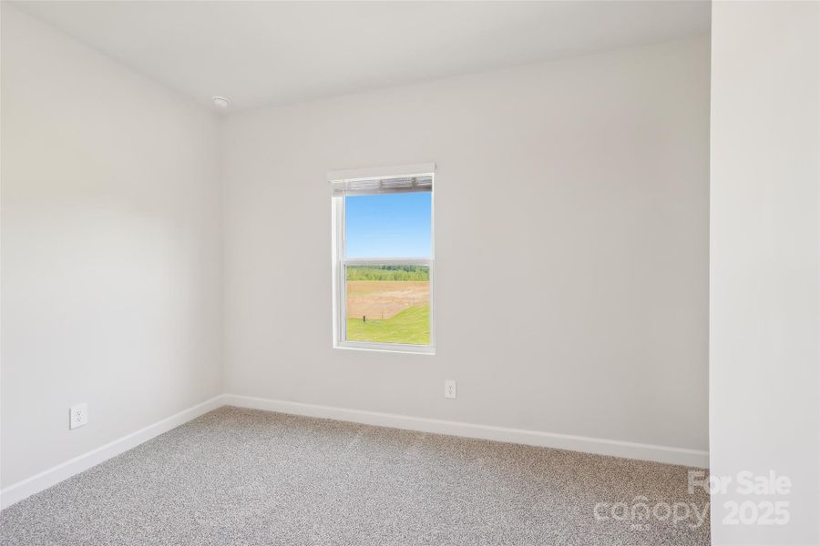Spacious, unfurnished interior of a new home in Walnut Reserve, Conover (Image 24).