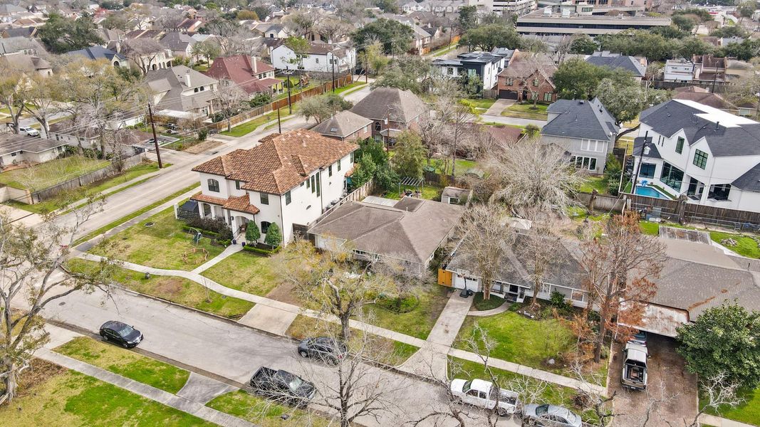 Image 15 of a home in . Image 15 of a home in .