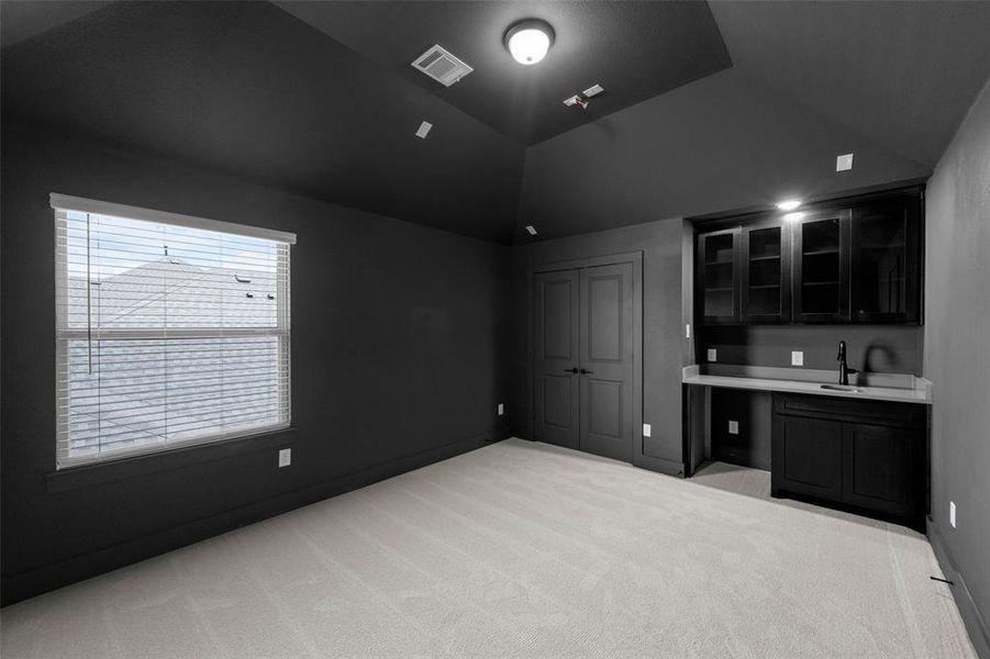 Image 31 of a home in Birdsong. Image 31 of a home in Birdsong.