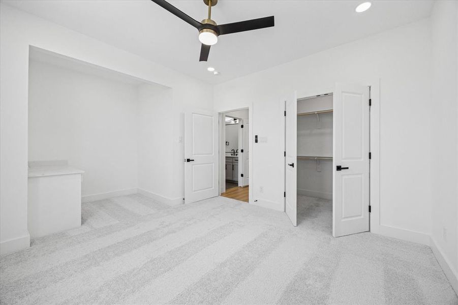 Spacious, unfurnished interior of a new home in , North Richland Hills (Image 29). Spacious, unfurnished interior of a new home in , North Richland Hills (Image 29).