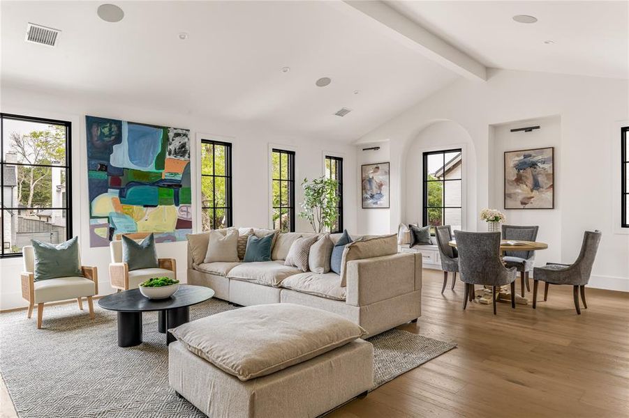 Image 37 of a home in . Image 37 of a home in .