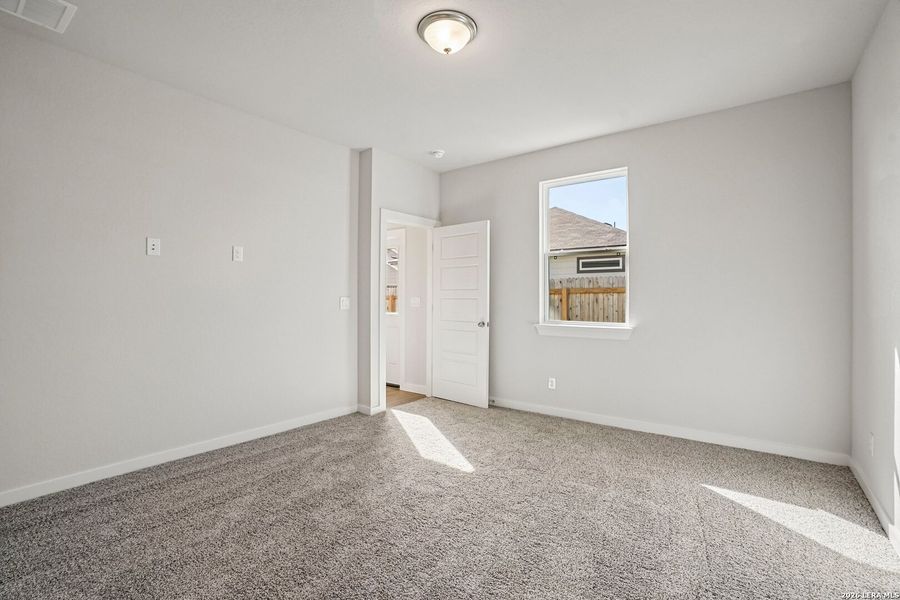 Spacious, unfurnished interior of a new home in , New Braunfels (Image 27). Spacious, unfurnished interior of a new home in , New Braunfels (Image 27).