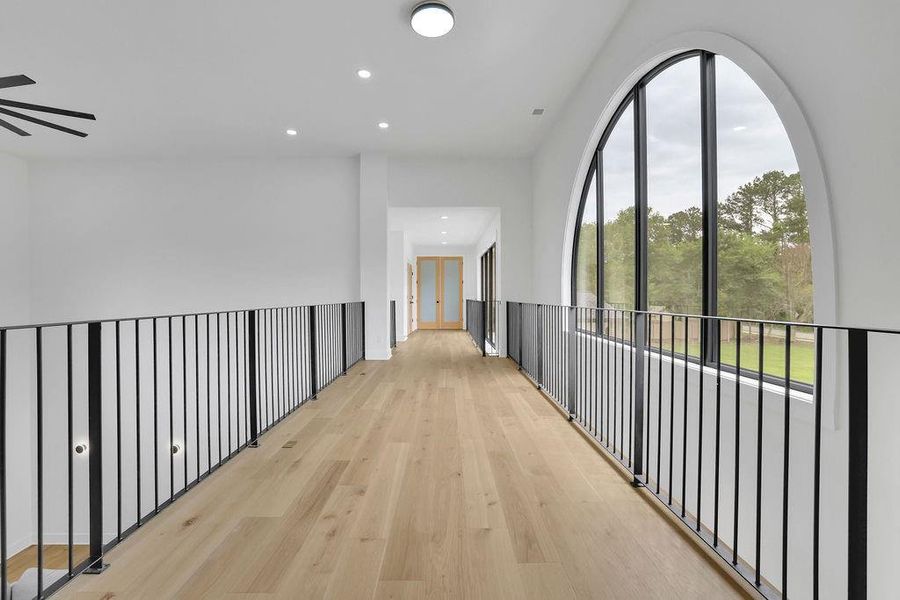 Spacious, unfurnished interior of a new home in , Marietta (Image 38).