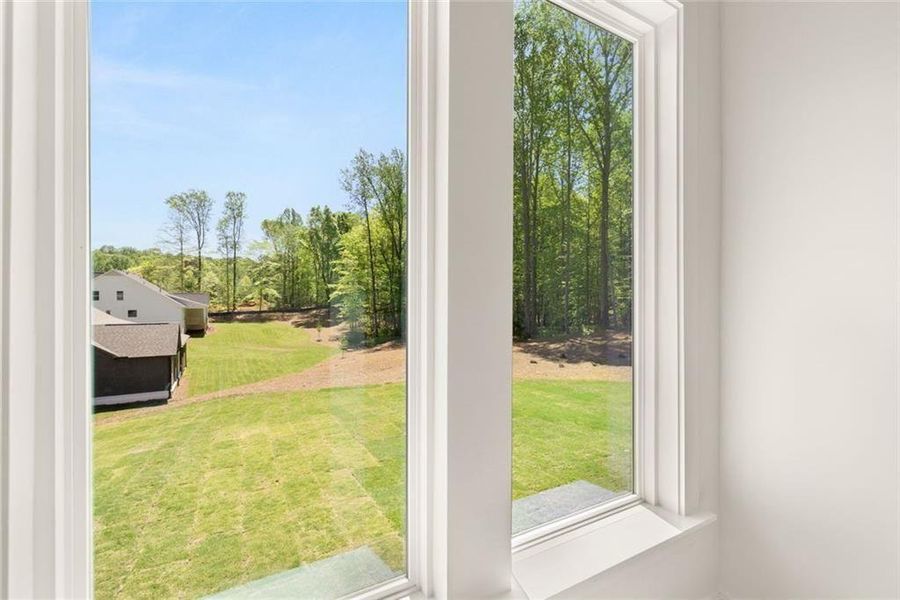 Exterior details and patio area of a home in , Gainesville (Image 30).