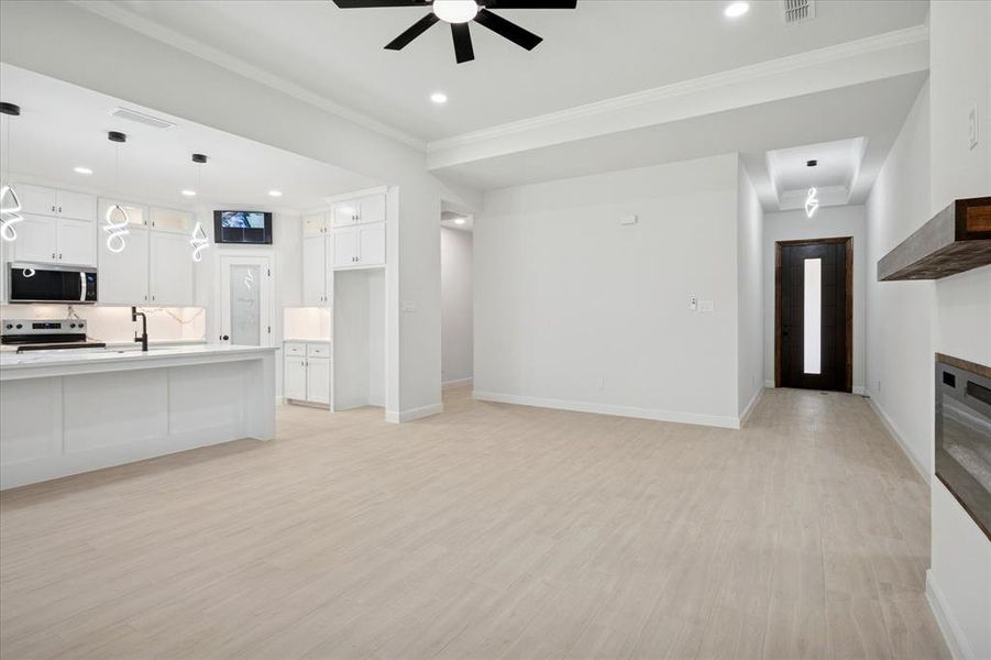 Spacious, unfurnished interior of a new home in , Trinidad (Image 15).