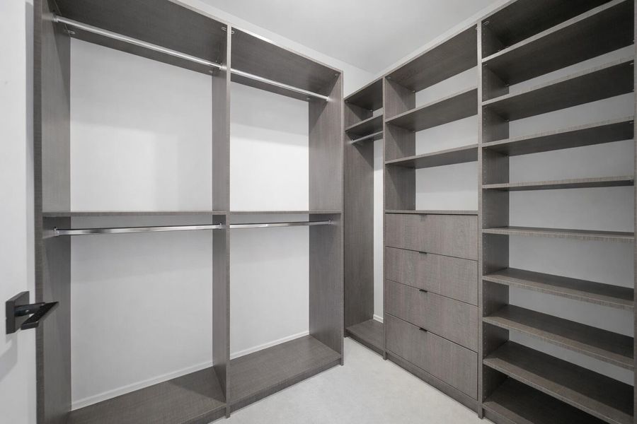 Minimalist walk-in closet design