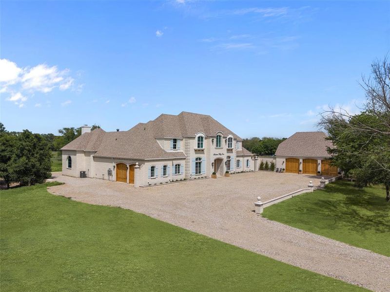 Exterior details and patio area of a home in , Aledo (Image 20).