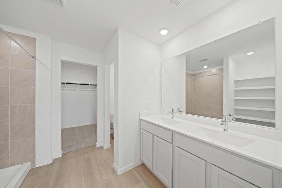 Furnished interior view inside a new home in Harrington Trails at The Canopies, Splendora (Image 8). Furnished interior view inside a new home in Harrington Trails at The Canopies, Splendora (Image 8).