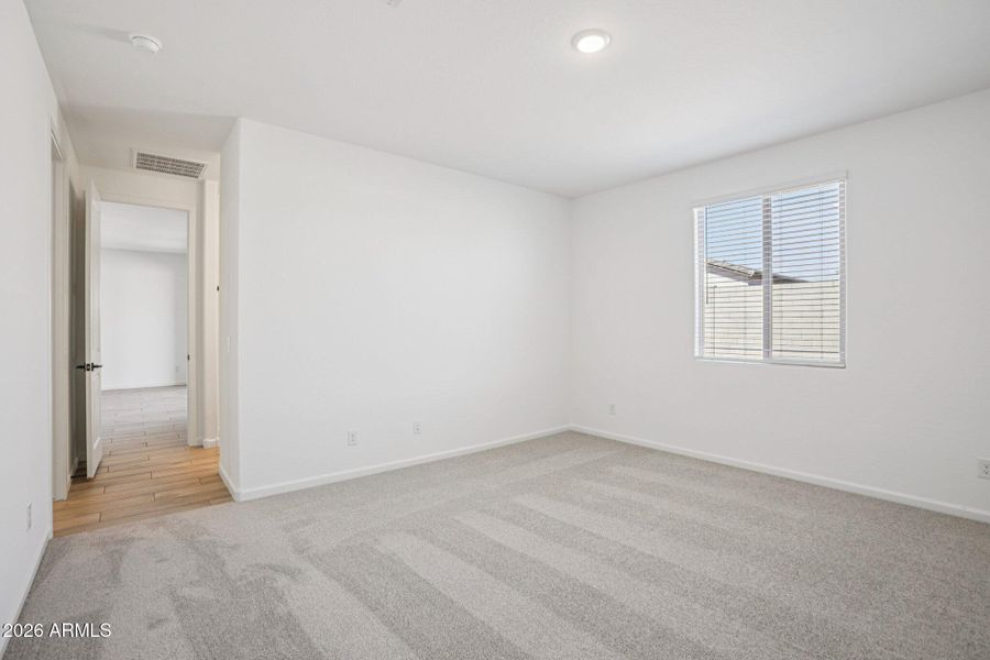 31-web-or-mls-W Camden Ave-S0703-031