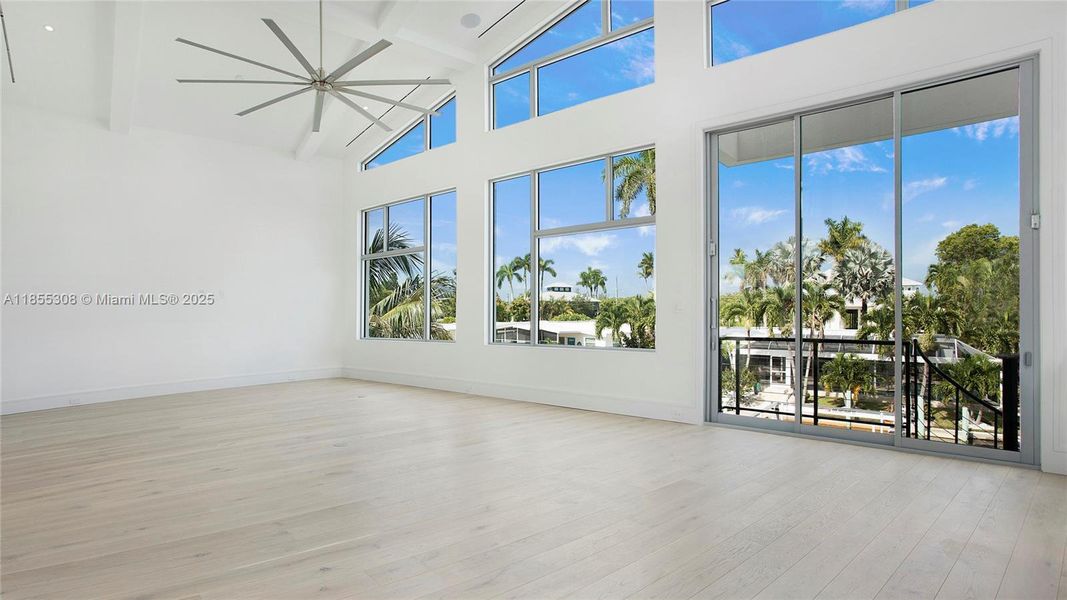 Image 34 of a home in .